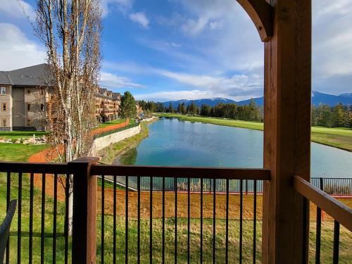 822A - 800 Bighorn Boulevard, Radium Hot Springs, BC - Outdoor With Body Of Water With Balcony With View