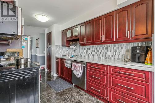 2718 - 700 Humberwood Boulevard, Toronto (West Humber-Clairville), ON - Indoor Photo Showing Kitchen