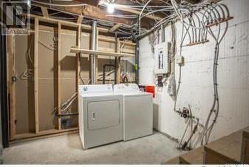 1937 Halifax Street, Regina, SK - Indoor Photo Showing Laundry Room