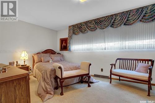 1132 13Th Avenue Nw, Moose Jaw, SK - Indoor Photo Showing Bedroom