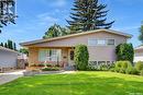 1132 13Th Avenue Nw, Moose Jaw, SK  - Outdoor 