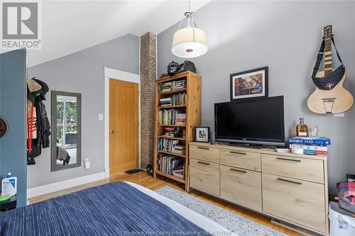 825 Ellrose Avenue, Windsor, ON - Indoor Photo Showing Bedroom