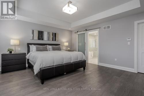 474 Dewitt Road, Hamilton (Lakeshore), ON - Indoor Photo Showing Bedroom