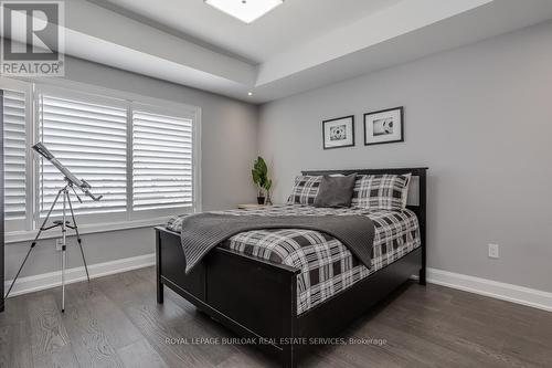 474 Dewitt Road, Hamilton (Lakeshore), ON - Indoor Photo Showing Bedroom