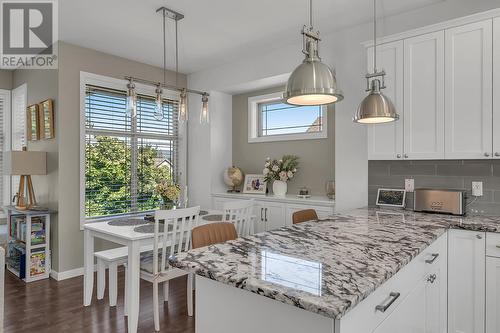 4943 Windsong Crescent, Kelowna, BC - Indoor Photo Showing Kitchen With Upgraded Kitchen