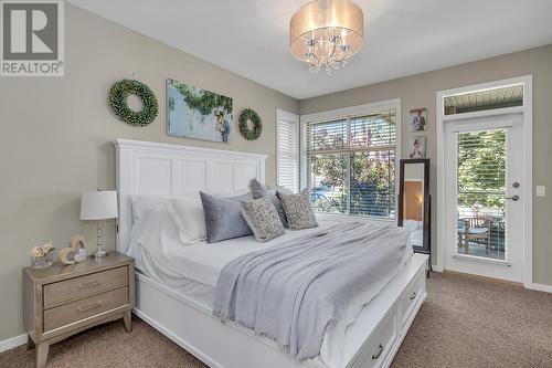 4943 Windsong Crescent, Kelowna, BC - Indoor Photo Showing Bedroom