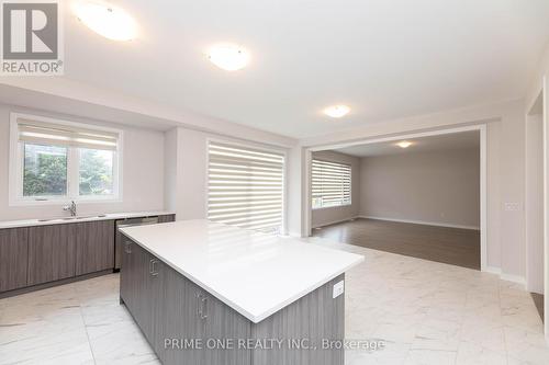 136 Blacklock Street, Cambridge, ON - Indoor Photo Showing Kitchen