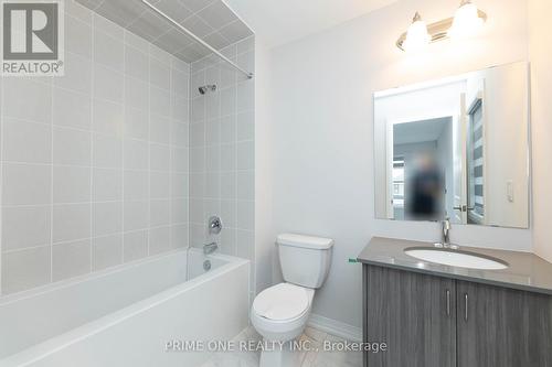 136 Blacklock Street, Cambridge, ON - Indoor Photo Showing Bathroom