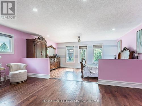 32 Matterdale Avenue, Brampton (Fletcher'S West), ON - Indoor