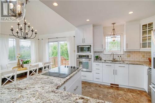 89 Spartan Court, Moncton, NB - Indoor Photo Showing Kitchen With Stainless Steel Kitchen With Upgraded Kitchen