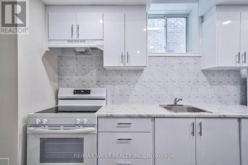 Bsmt - 54 Greville Street, Vaughan, ON - Indoor Photo Showing Kitchen