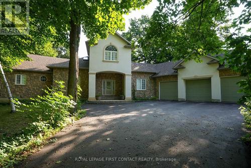 29 Glenhuron Drive, Springwater (Midhurst), ON - Outdoor