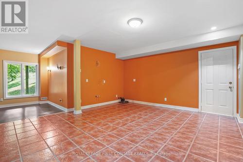 29 Glenhuron Drive, Springwater (Midhurst), ON - Indoor Photo Showing Other Room