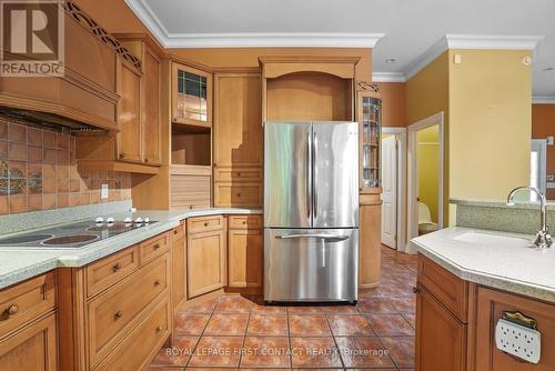 29 Glenhuron Drive, Springwater (Midhurst), ON - Indoor Photo Showing Kitchen