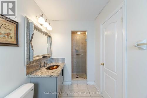 4890 Capri Crescent, Burlington (Alton), ON - Indoor Photo Showing Bathroom