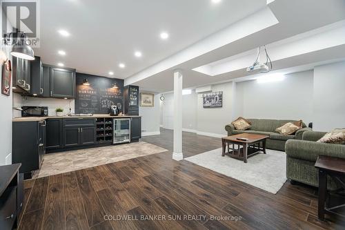 4890 Capri Crescent, Burlington (Alton), ON - Indoor