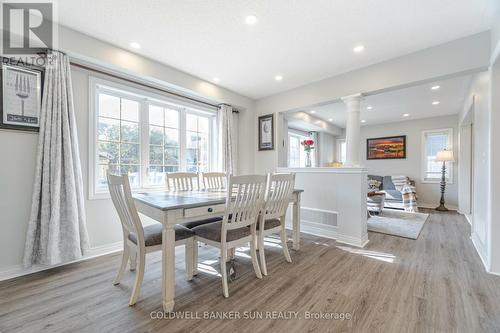 4890 Capri Crescent, Burlington (Alton), ON - Indoor Photo Showing Dining Room