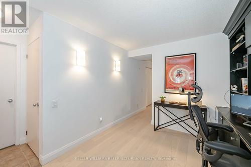 413 - 1040 The Queensway Avenue, Toronto (Islington-City Centre West), ON - Indoor