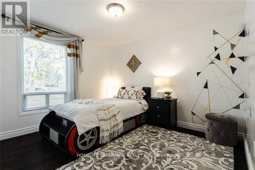 2184 Buttonbush Crescent E, Mississauga (Erin Mills), ON - Indoor Photo Showing Bedroom