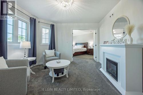 13 White Tail Path, St. Thomas, ON - Indoor Photo Showing Living Room With Fireplace