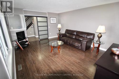 113 Lake Rosalind Road 1, Brockton, ON - Indoor Photo Showing Living Room