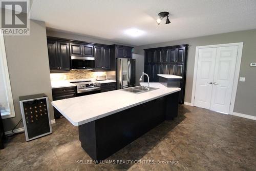 113 Lake Rosalind Road 1, Brockton, ON - Indoor Photo Showing Kitchen With Double Sink With Upgraded Kitchen