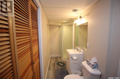 412 Howard Street, Indian Head, SK - Indoor Photo Showing Bathroom