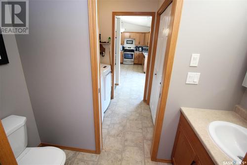 412 Howard Street, Indian Head, SK - Indoor Photo Showing Bathroom