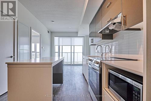 1610 - 188 Fairview Mall Drive, Toronto (Don Valley Village), ON - Indoor Photo Showing Kitchen With Upgraded Kitchen