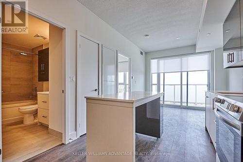 1610 - 188 Fairview Mall Drive, Toronto (Don Valley Village), ON - Indoor Photo Showing Kitchen