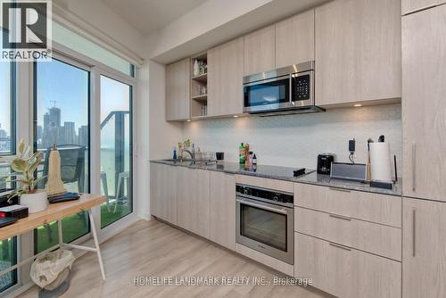 2209 - 50 Ordnance Street, Toronto (Niagara), ON - Indoor Photo Showing Kitchen