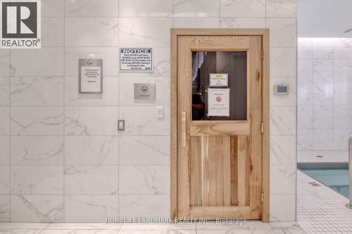 2209 - 50 Ordnance Street, Toronto (Niagara), ON - Indoor Photo Showing Bathroom