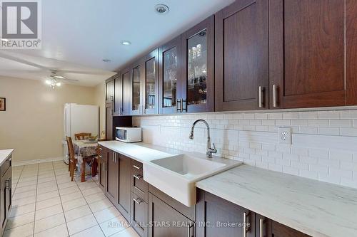 605 - 1275 Markham Road, Toronto (Woburn), ON - Indoor Photo Showing Kitchen