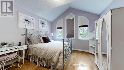 17 Macrill Road, Markham (Cachet), ON - Indoor Photo Showing Bedroom