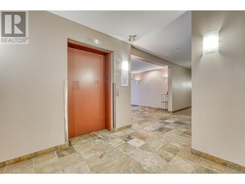 256 Hastings Avenue Unit# 212, Penticton, BC - Indoor Photo Showing Other Room