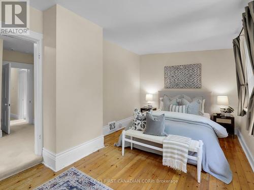 559 St James Street, London, ON - Indoor Photo Showing Bedroom