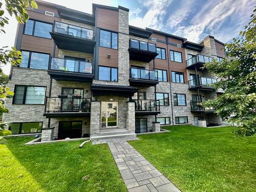 FaÃ§ade - 102-130 Rue Des Aubépines, Vaudreuil-Dorion, QC - Outdoor With Balcony With Facade