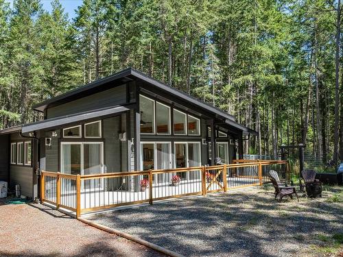 1802 Stalker Rd, Gabriola Island, BC 