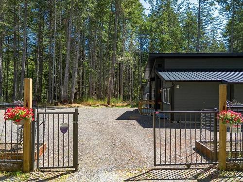 1802 Stalker Rd, Gabriola Island, BC 