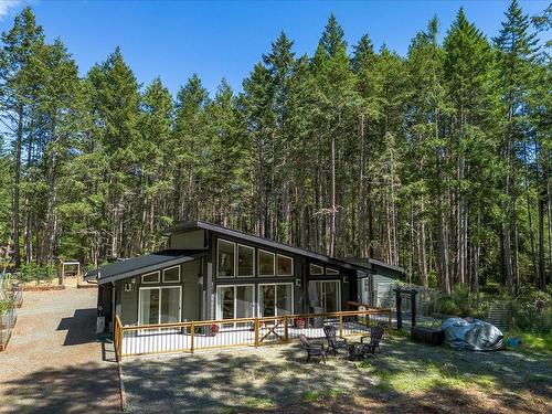 1802 Stalker Rd, Gabriola Island, BC 