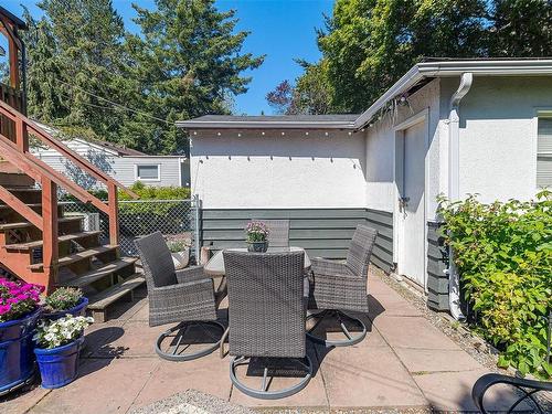 1914 Leighton Rd, Victoria, BC 