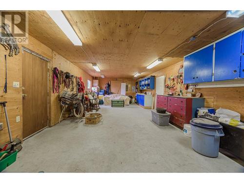 4420 Schubert Road, Spallumcheen, BC - Indoor