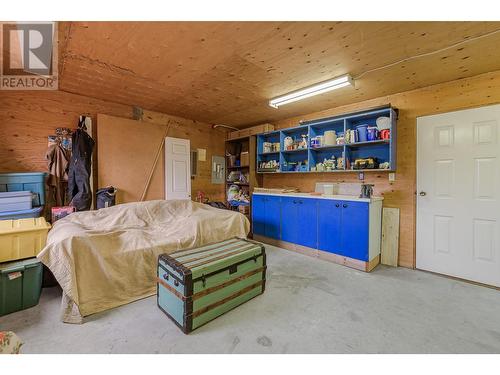 4420 Schubert Road, Spallumcheen, BC - Indoor