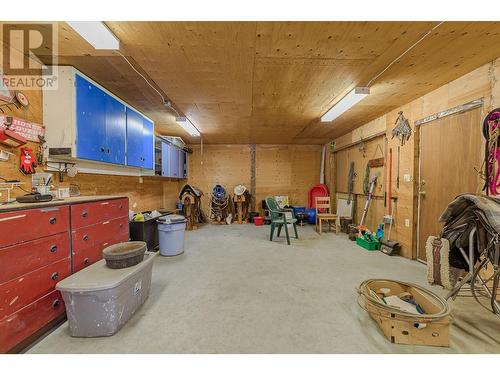 4420 Schubert Road, Spallumcheen, BC - Indoor