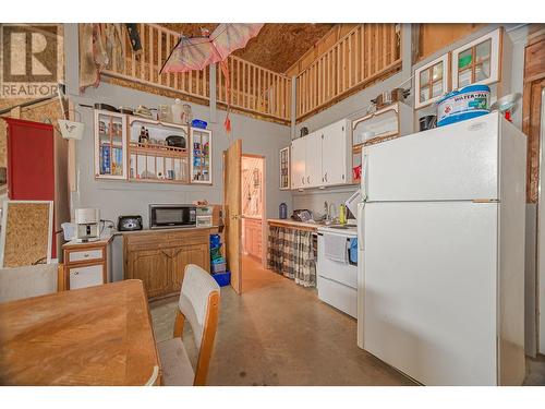 4420 Schubert Road, Spallumcheen, BC - Indoor Photo Showing Other Room