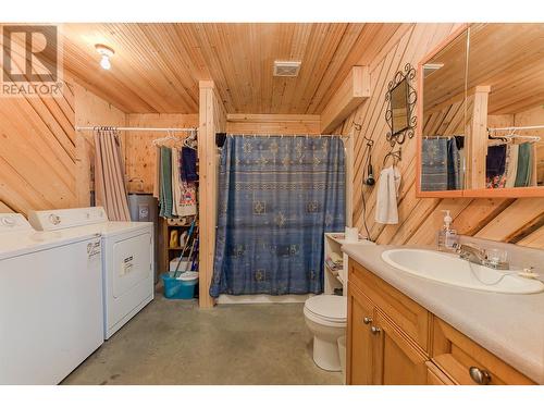 4420 Schubert Road, Spallumcheen, BC - Indoor