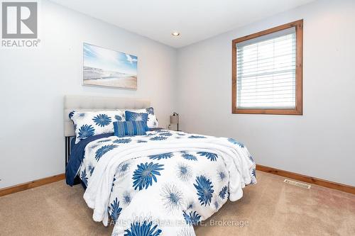 63 Broadview Street, Collingwood, ON - Indoor Photo Showing Bedroom