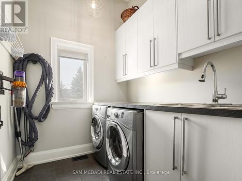 4086 Hickory Drive, Mississauga, ON - Indoor Photo Showing Laundry Room