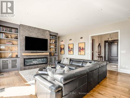 4086 Hickory Drive, Mississauga (Rathwood), ON - Indoor Photo Showing Living Room With Fireplace