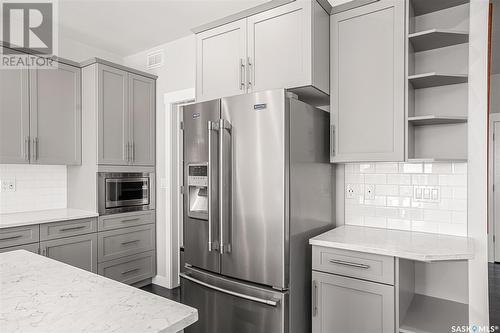 438 Secord Way, Saskatoon, SK - Indoor Photo Showing Kitchen